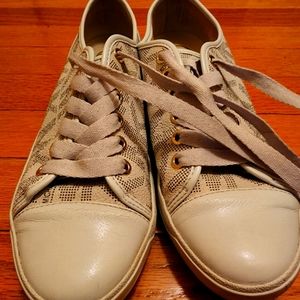 Ladies Michael Kors tie up sneakers in cream/tan/gold